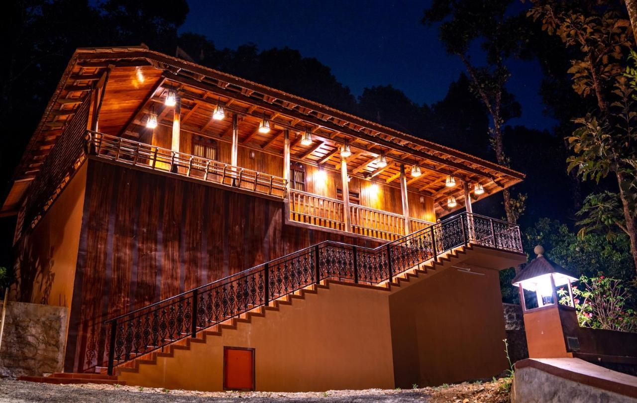 Kalpavanam Heritage Resort Thekkady Bagian luar foto